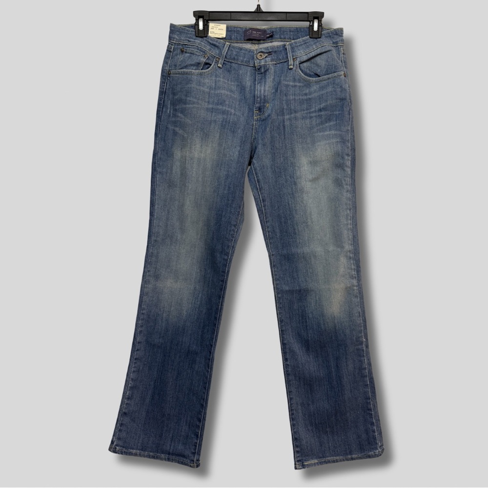 NWT Levi’s San Francisco Demi Curve Straight Cut Blue Jean Medium Wash
